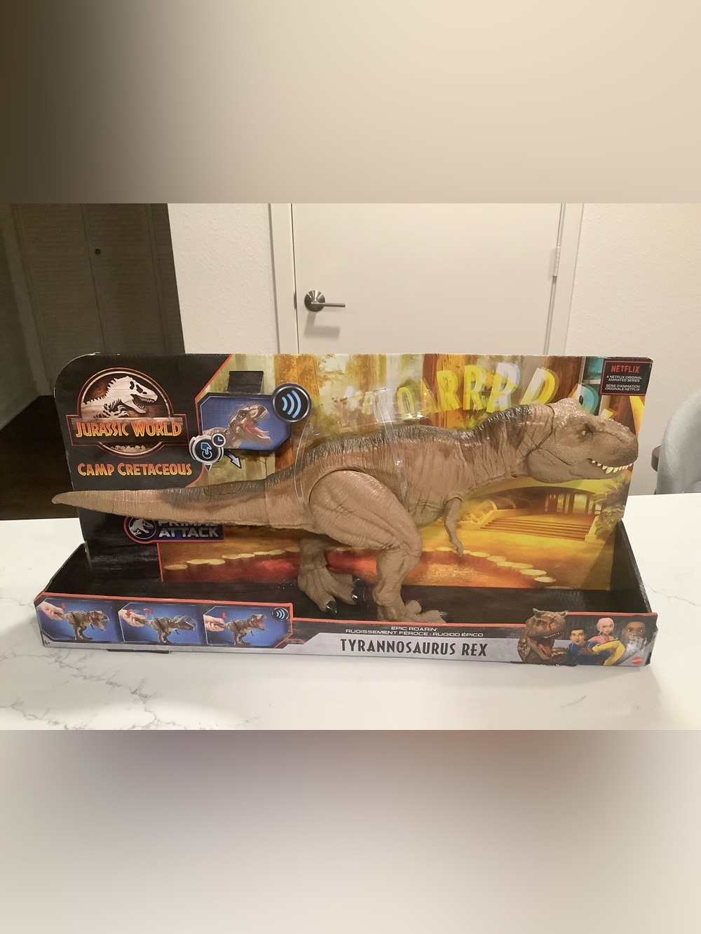 Jurassic World Camp Cretaceous Epic Roarin’ T-Rex 22” Mattel GRN70 NEW